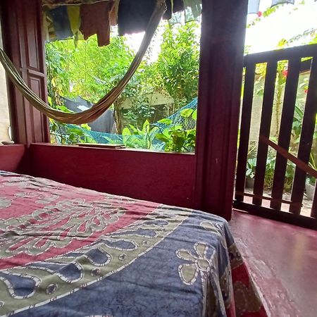 Отель The Blues Alappuzha Экстерьер фото